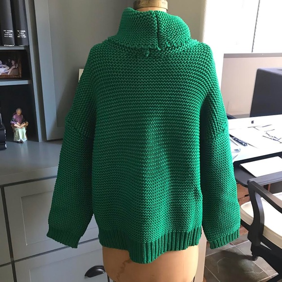 Chunky Knit Stweater - Picture 8 of 9